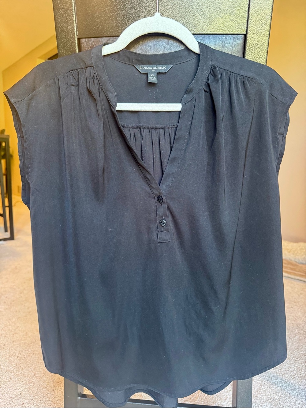 Banana Republic Black Cap-Sleeve Henley Blouse